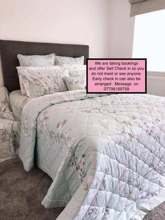 Flat 1 - Entire Modern Studio With En-Suite And Free Parking Close To Qmc, City Centre & Notts Uni 노팅엄 외부 사진